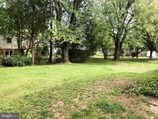 Upper Marlboro, MD 20774,16 BANNINGTON DR