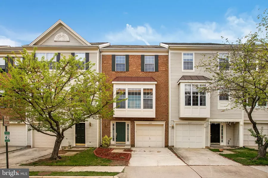 2428 CLOVER FIELD CIR, Herndon, VA 20171