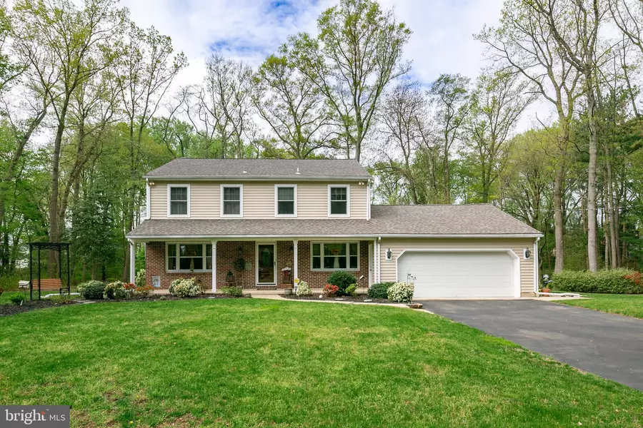 102 GLEN DR, Voorhees, NJ 08043