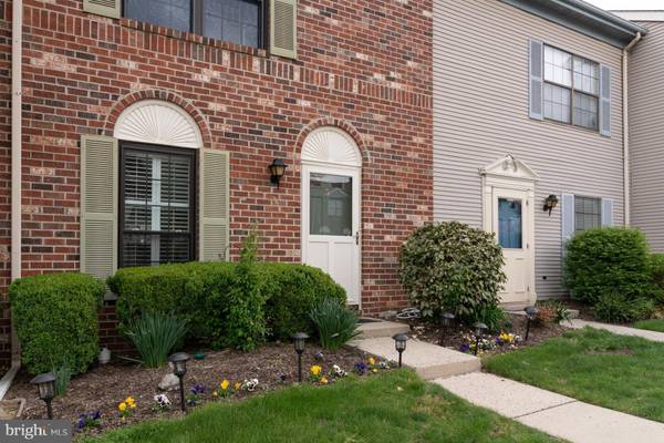 5 VAN BUREN PL, Lawrence Township, NJ 08648