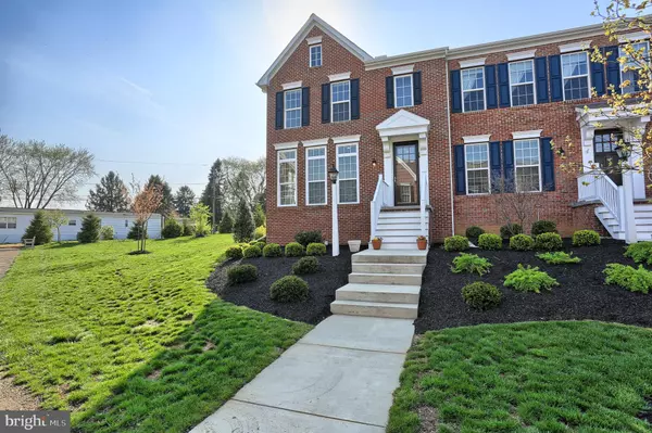Mechanicsburg, PA 17050,16 NOOK ALY