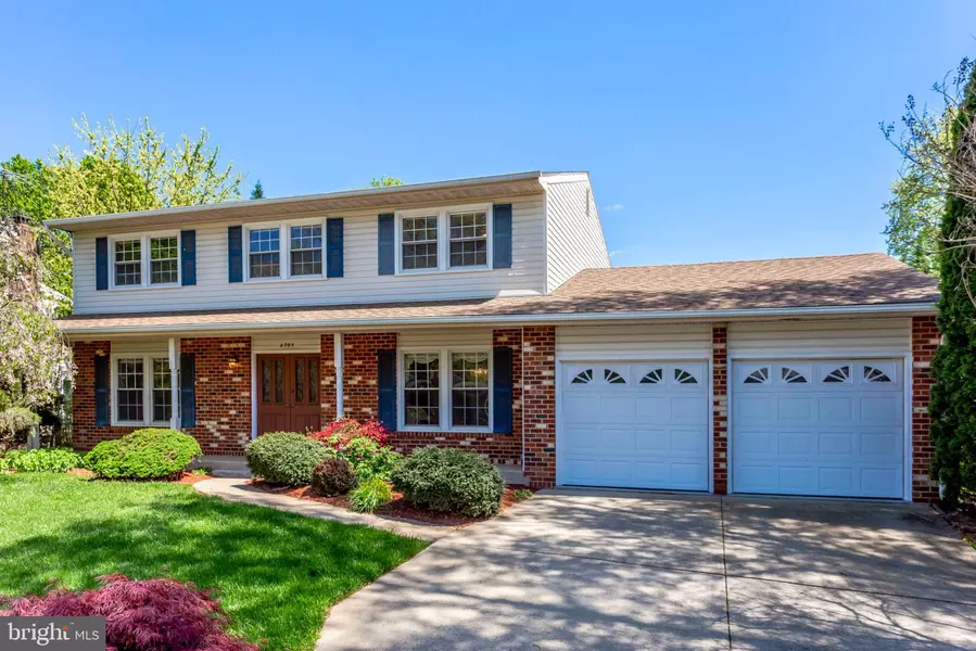 4095 BRAXTON RD, Chantilly, VA 20151