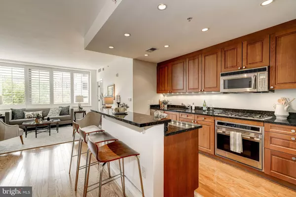 Bethesda, MD 20815,6820 WISCONSIN AVE #2010