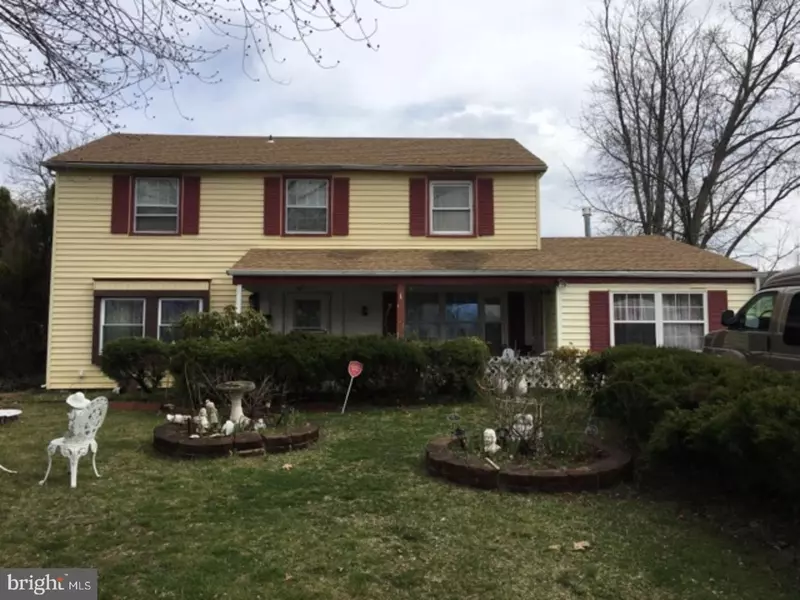 1 PARISH LN, Willingboro, NJ 08046