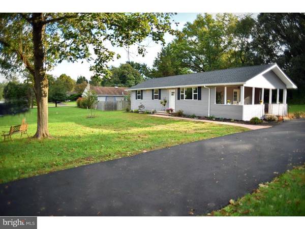 110 HILLSIDE DR, Robbinsville, NJ 08691