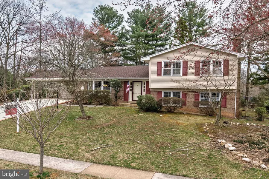 2507 W MEREDITH DR, Vienna, VA 22181