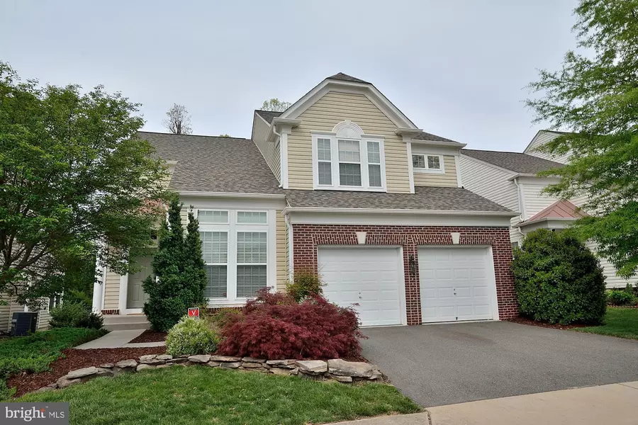 13504 JEB STUART SQ, Centreville, VA 20120