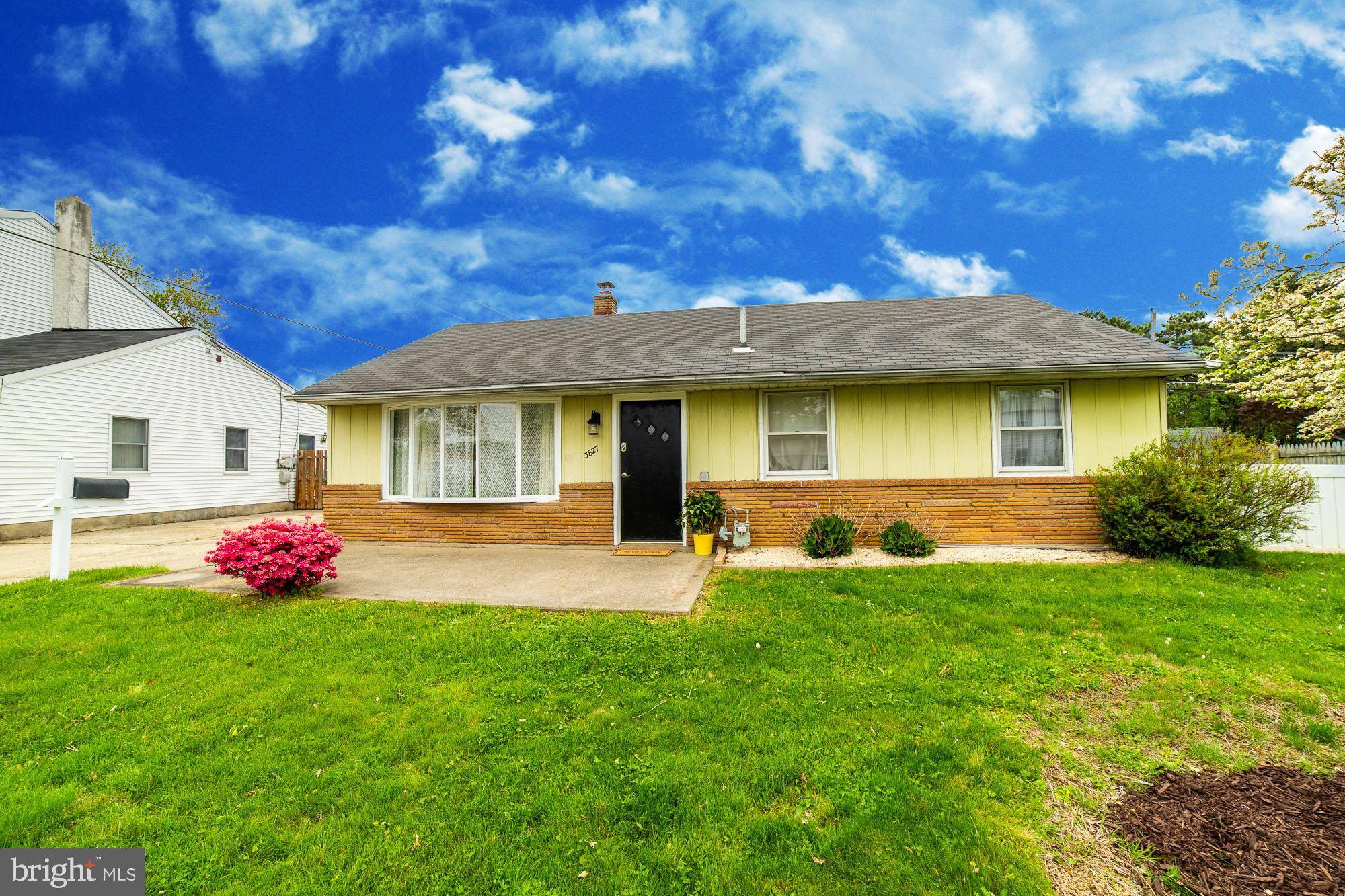 3827 CEDARCREST RD, Bensalem, PA 19020