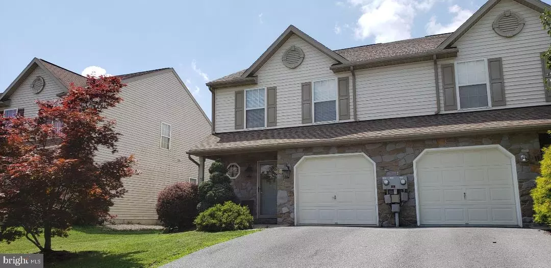 10 MARSHA DR, Cressona, PA 17929