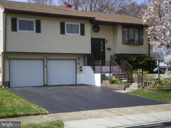 13 GARY DR, Hamilton, NJ 08690