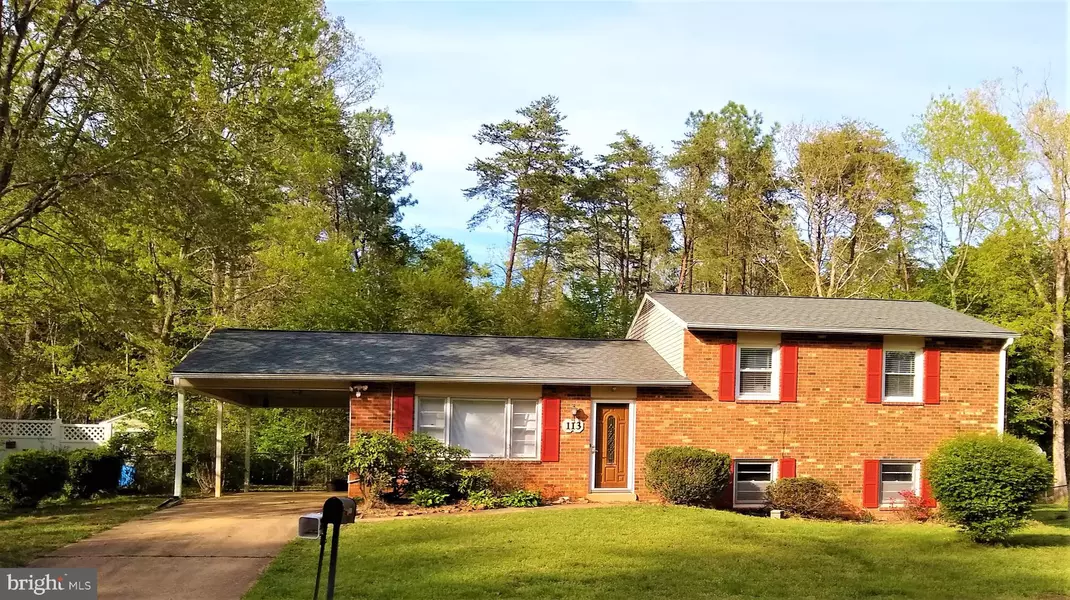 113 WINEWOOD DR, Locust Grove, VA 22508