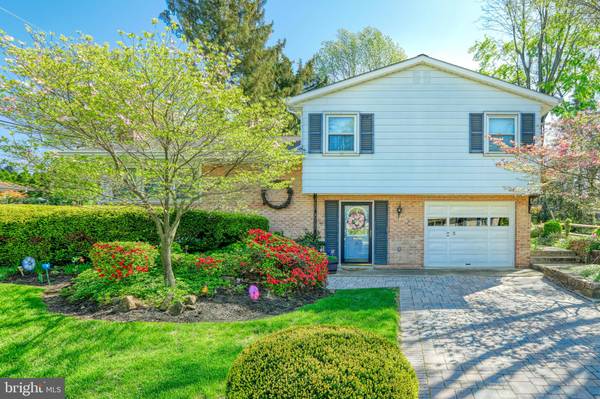 3 RUPP AVE, Shiremanstown, PA 17011