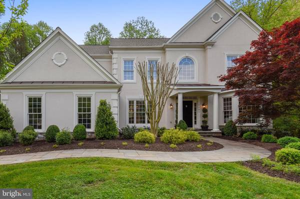 Oakton, VA 22124,3201 SWEETMEADOW CT