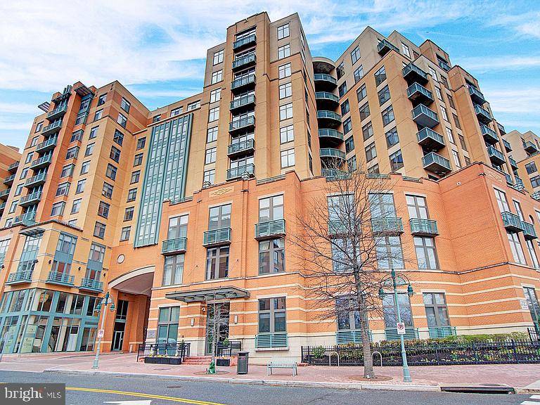 Arlington, VA 22206,2720 S ARLINGTON MILL DR #612