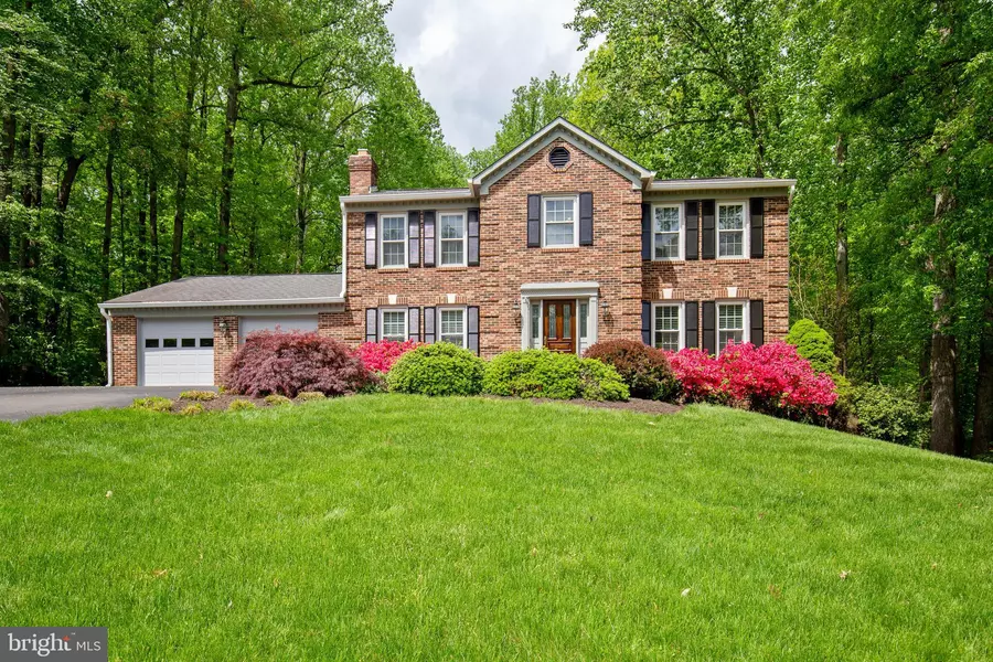 7704 LAKELOFT CT, Fairfax Station, VA 22039