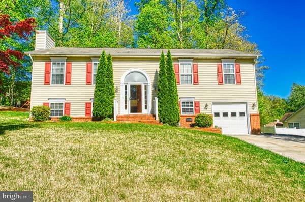 11028 ASCOT CIR, Fredericksburg, VA 22407