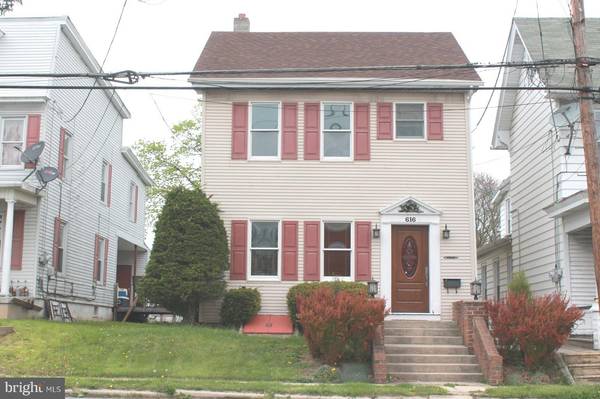 616 W MARKET ST, Orwigsburg, PA 17961