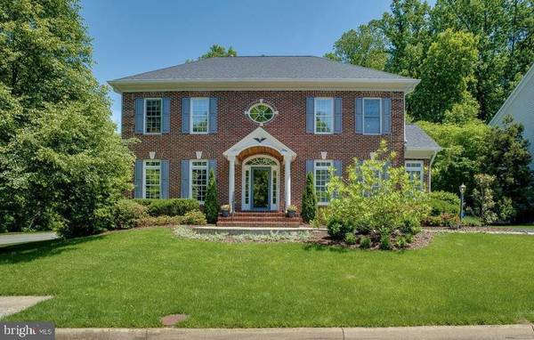 6321 WILMINGTON DR, Burke, VA 22015