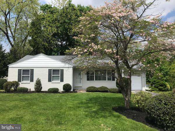 355 HILLSIDE LN, York, PA 17403