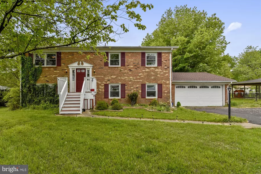 3404 MAPLE GROVE DR, Fredericksburg, VA 22407