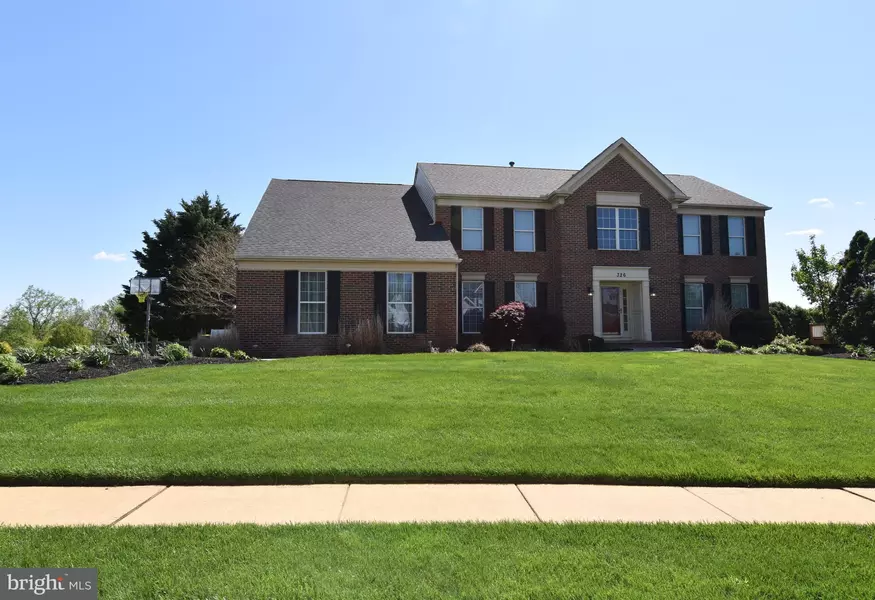 326 MOURNING DOVE DR, Newark, DE 19711