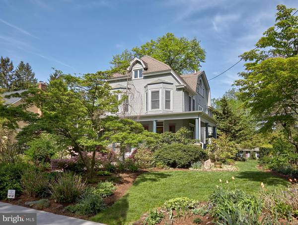 302 HIGHWAY, Riverton, NJ 08077