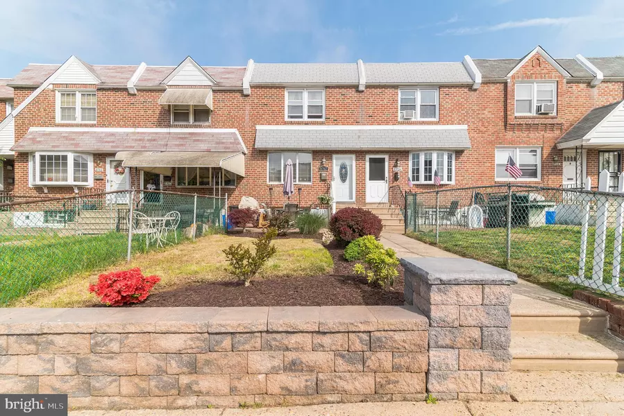 8762 MARSDEN ST, Philadelphia, PA 19136