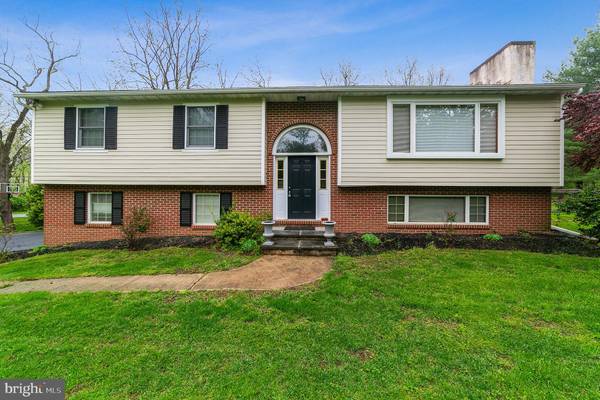 1101 SUNSET DR, Coatesville, PA 19320