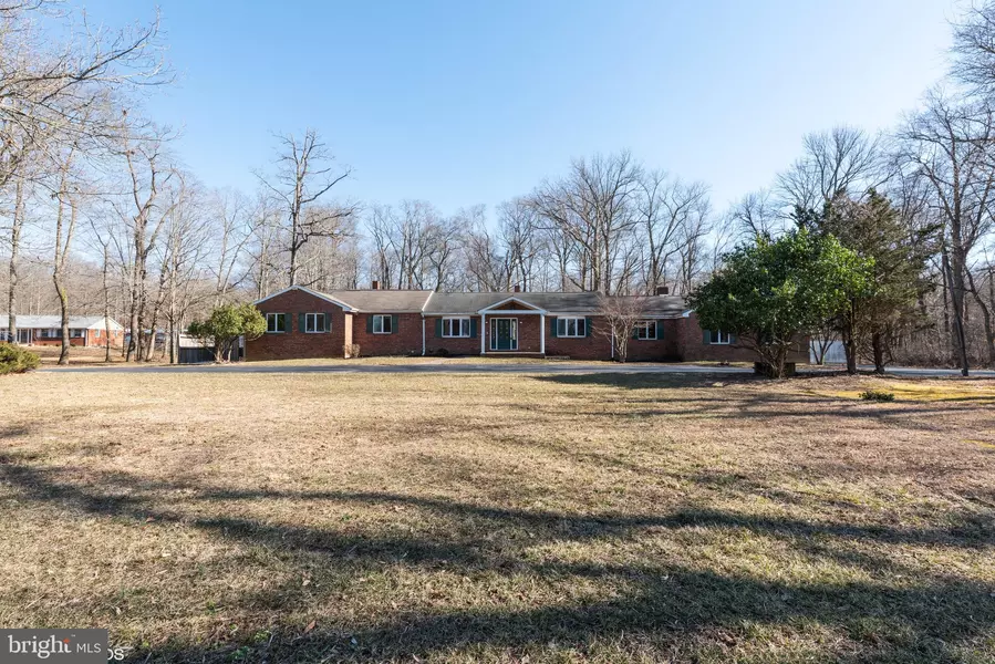 2812 OLD COUNTY RD, Newark, DE 19702