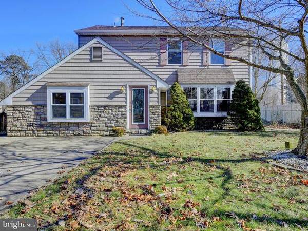 75 WINFIELD RD, Sicklerville, NJ 08081