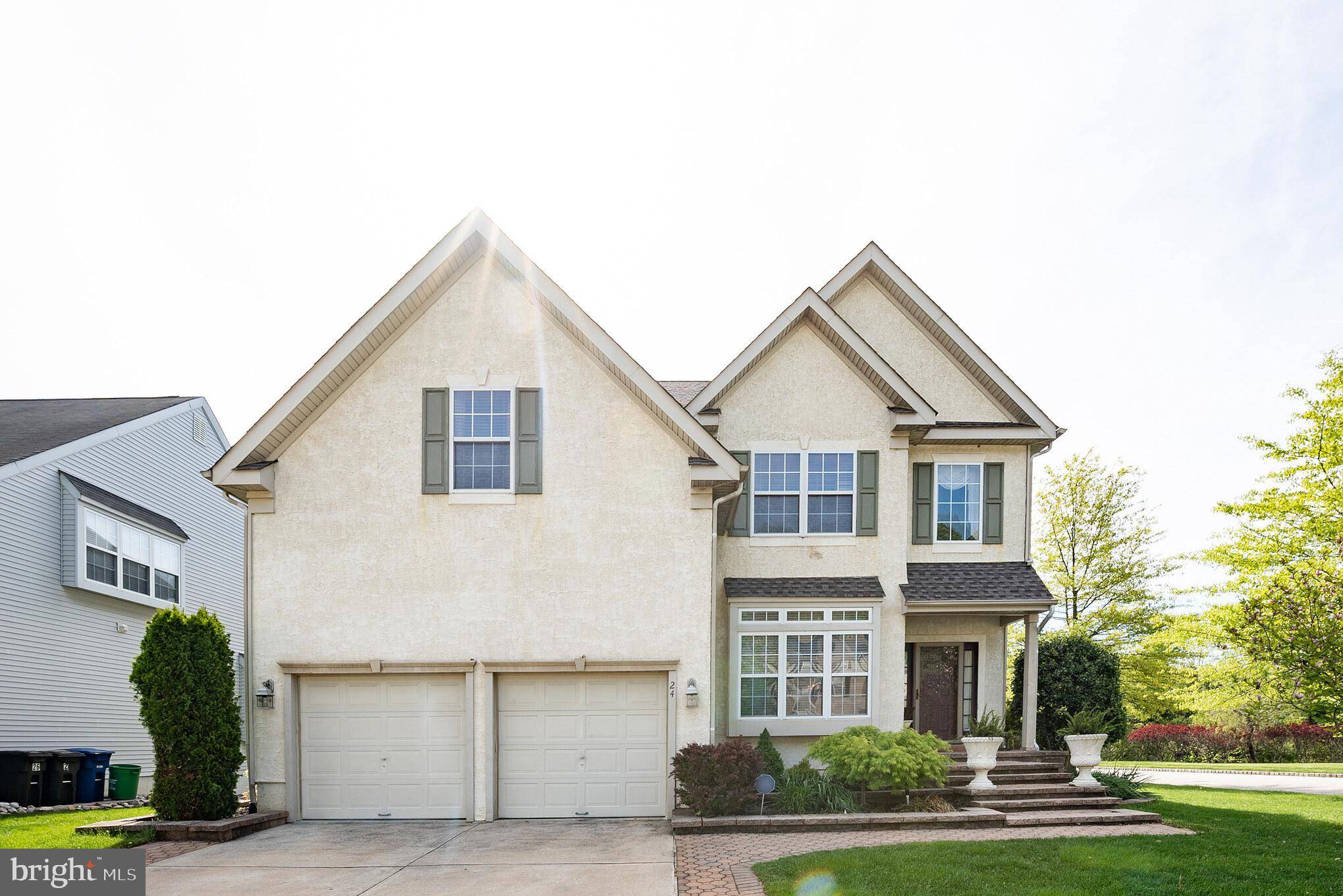 24 WOOD VIEW DR, Mount Laurel, NJ 08054