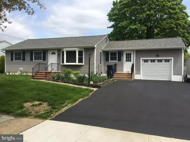 28 CHARLES BOSSERT DR, Bordentown, NJ 08505