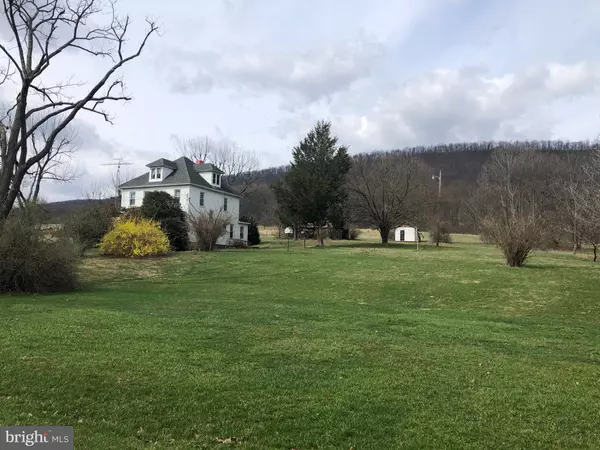 283 BLACKS MOUNTAIN RD, Waterfall, PA 16689