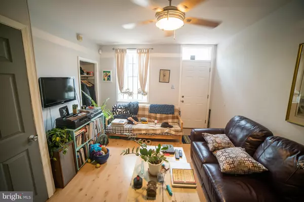 Philadelphia, PA 19122,413 W THOMPSON ST