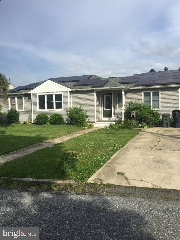 59 W PINE ST, Williamstown, NJ 08094