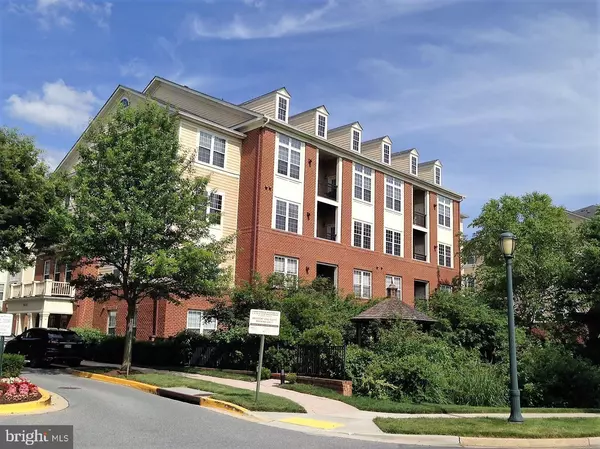 9403 BLACKWELL RD #301, Rockville, MD 20850