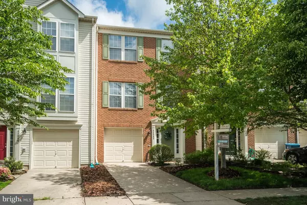 42992 CENTER ST, Chantilly, VA 20152