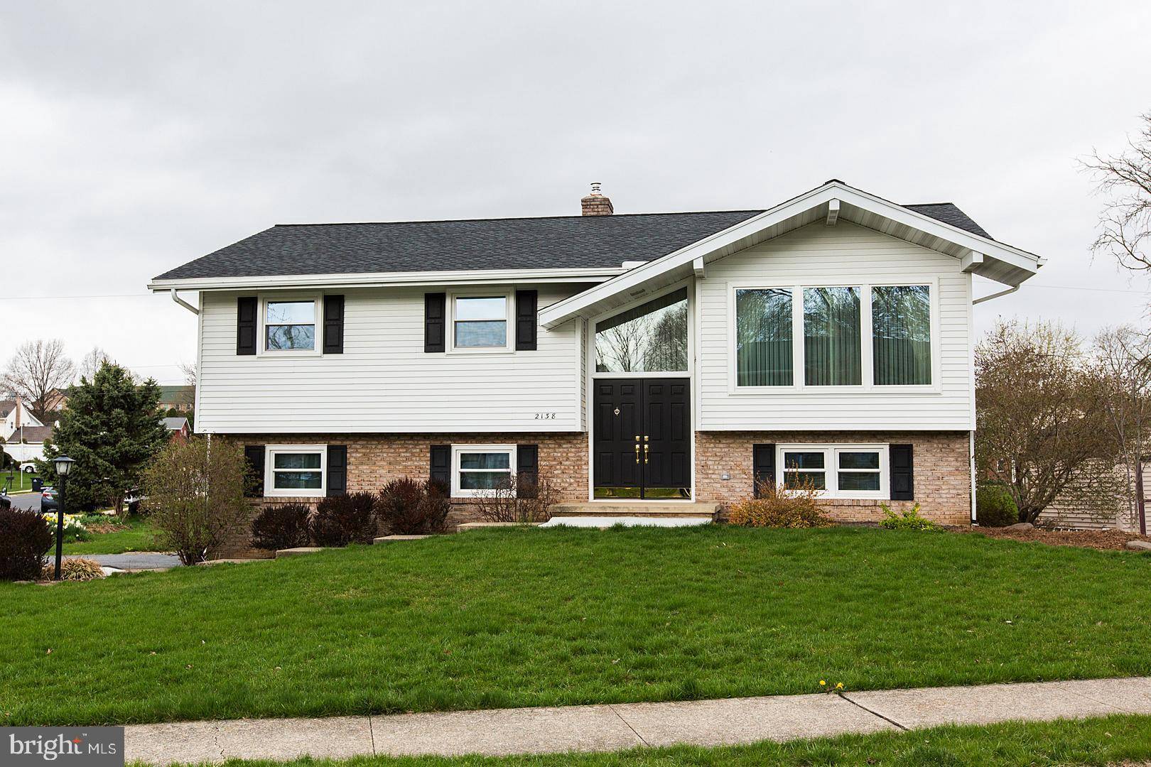 2138 BROCKTON RD, Lancaster, PA 17601