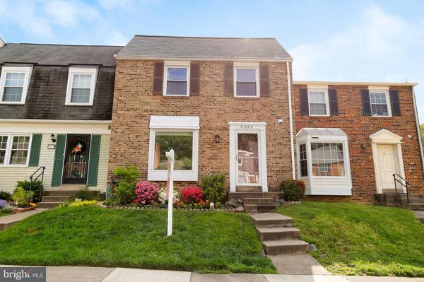 3035 TALKING ROCK DR, Fairfax, VA 22031