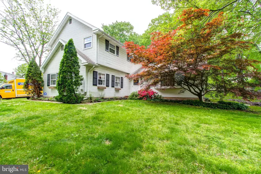 3003 EISENHOWER DR, East Norriton, PA 19403
