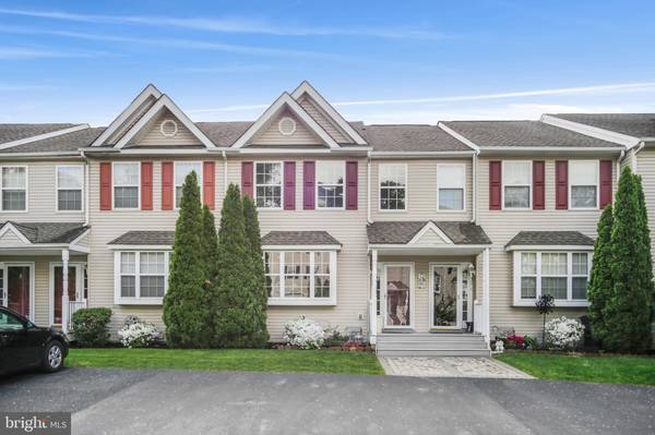 30 LINDA LN, Aston, PA 19014