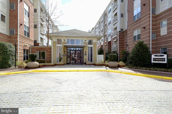 9480 VIRGINIA CENTER BLVD #434, Vienna, VA 22181