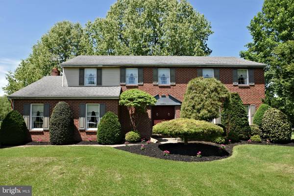 2045 CHRISTINE DR, Skippack, PA 19474