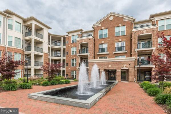 2903 SAINTSBURY PLZ #306, Fairfax, VA 22031