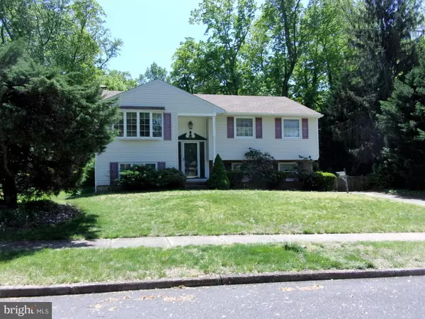 147 PARKVIEW RD, Stratford, NJ 08084