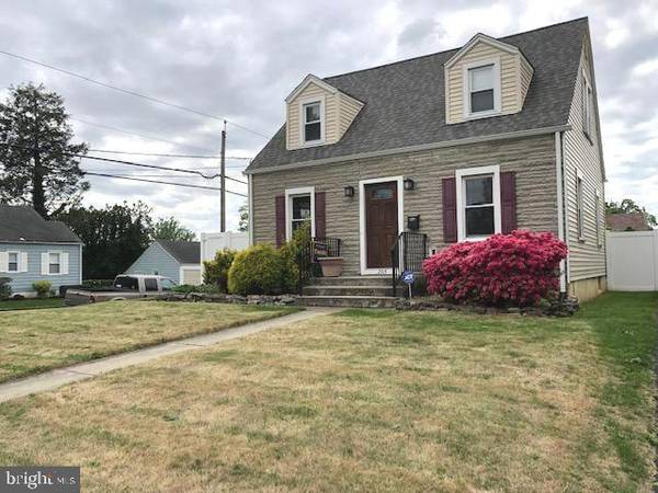 205 REDWOOD AVE, Hamilton, NJ 08610