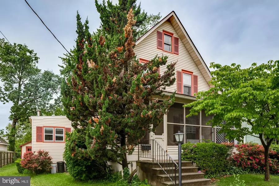 38 WYOMING AVE, Audubon, NJ 08106