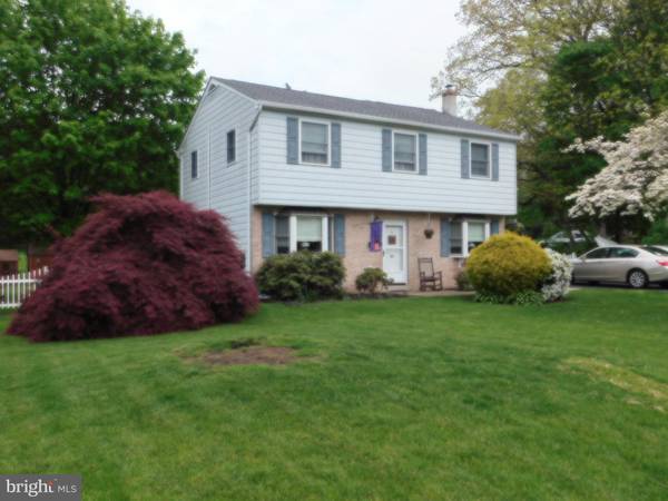 213 W 3RD ST, Red Hill, PA 18076