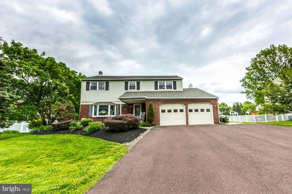 823 TRICORN DR, Lansdale, PA 19446