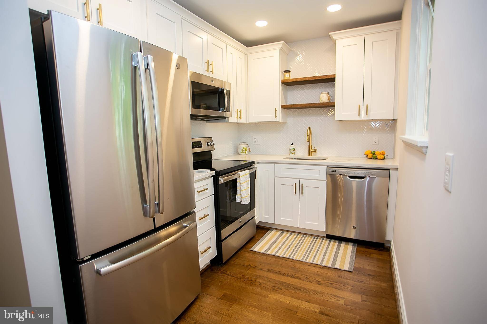 Arlington, VA 22206,4416 34TH ST S #B2